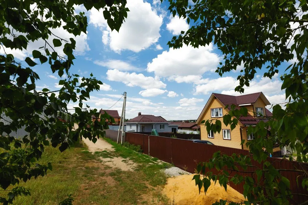 _J5A4744_1920 po vertikali-min1.jpg за и против жизни за городом