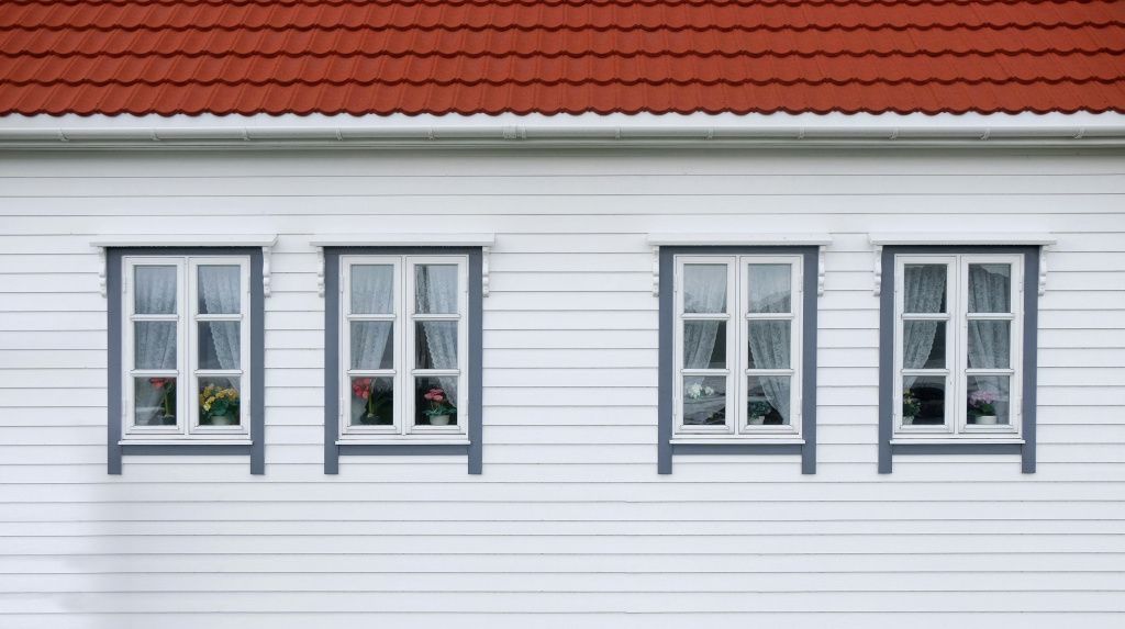 steinar-engeland-9hCoIC4qkRc-unsplash.jpg белый дом