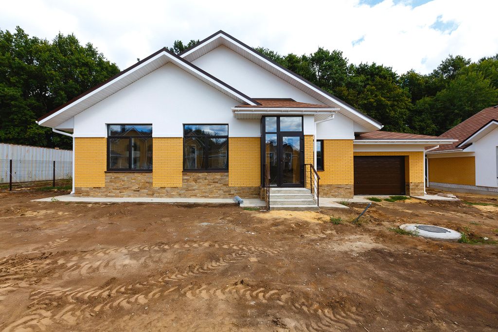 _J5A0143.jpg кирпичное здание