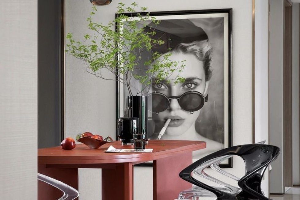 девушка с сигаретой