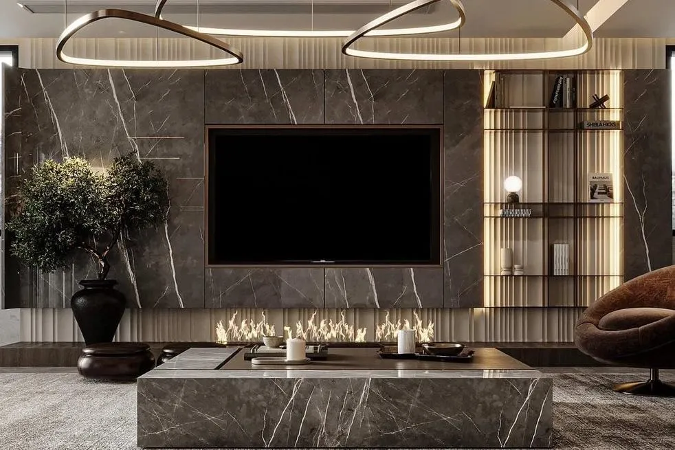 свечи на столе